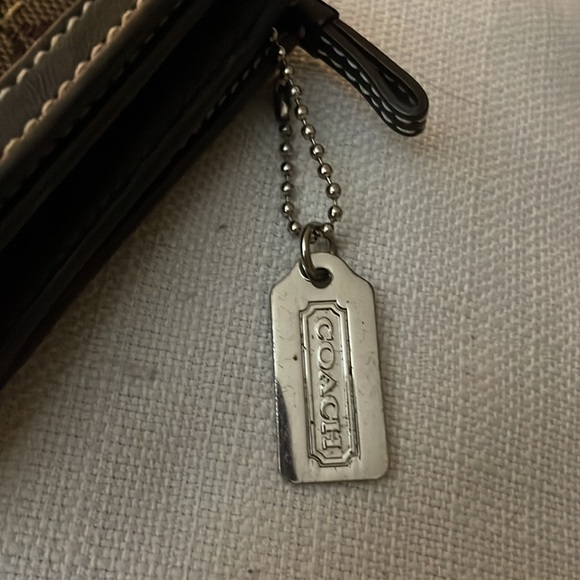 Coach Wallet - Picture 4 of 14